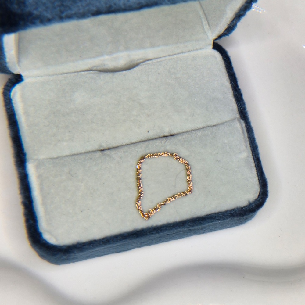 Catbird Twisted Rope Gold Ring - Picture 5 of 5